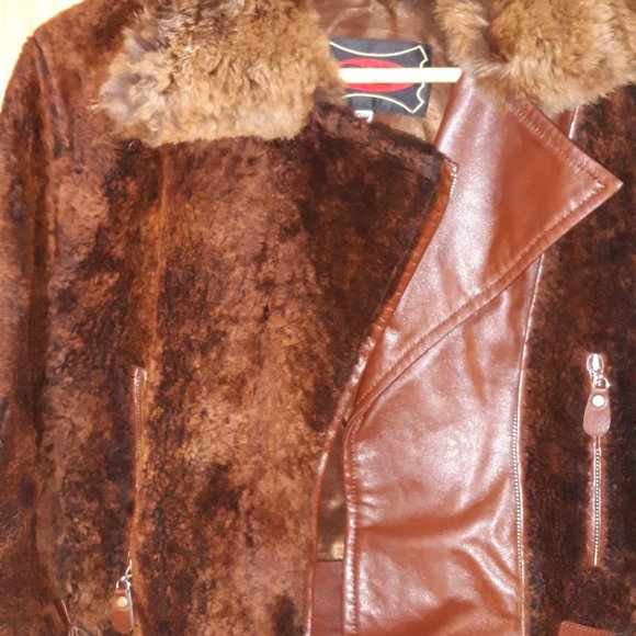 Sexy Women's Grande Pieles Leather Jacket with Beaver Fur Collar - Picture 3 of 8